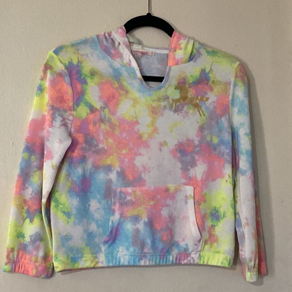 10/$50 Instead ♥️ Hearts Girl XL (16) Sweater